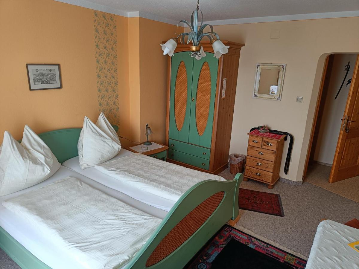 Haus Sundl - Privatzimmer Еммерсдорф-ан-дер-Донау Екстер'єр фото