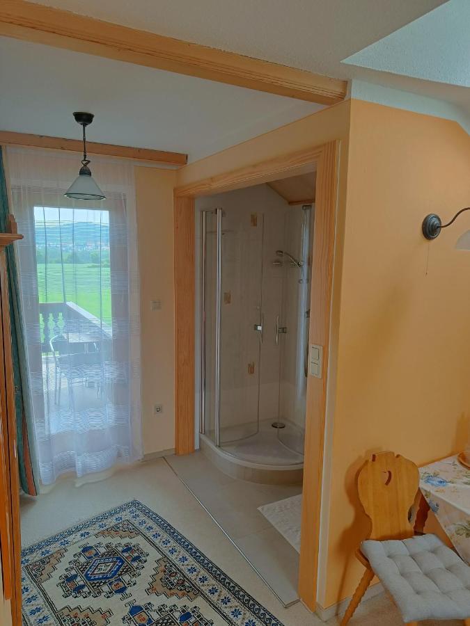 Haus Sundl - Privatzimmer Еммерсдорф-ан-дер-Донау Екстер'єр фото