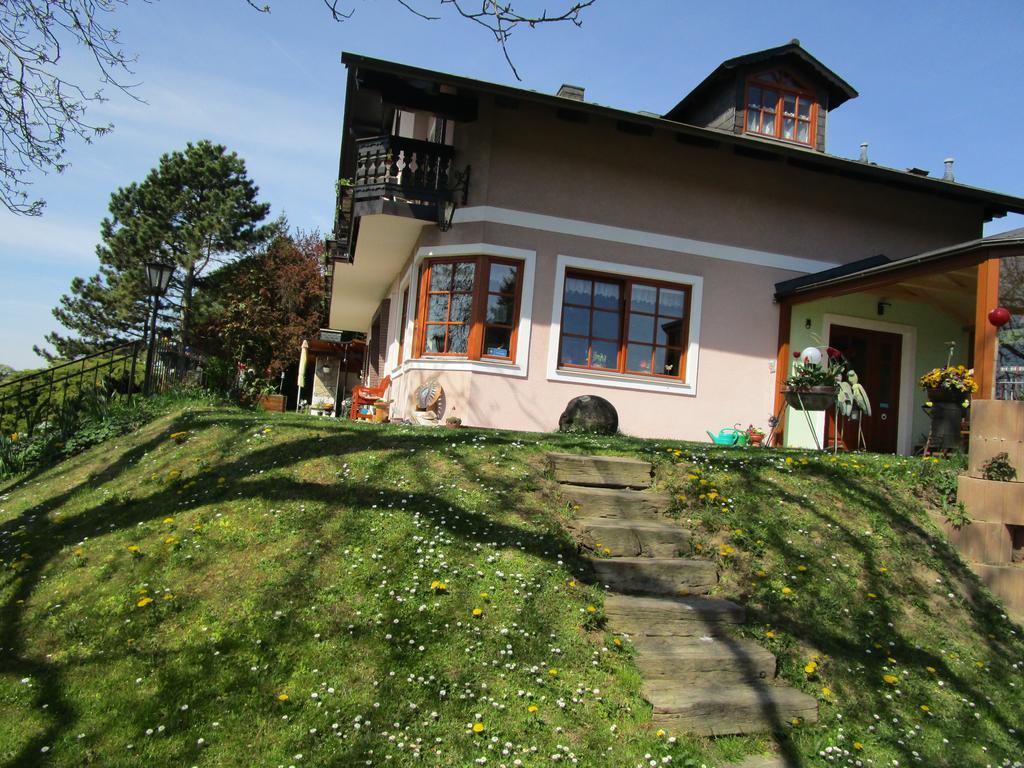 Haus Sundl - Privatzimmer Еммерсдорф-ан-дер-Донау Екстер'єр фото